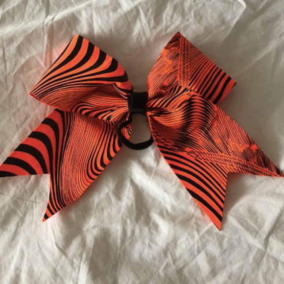 Cheer bows - Picture 7 of 7